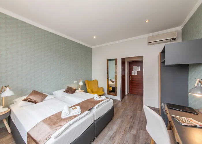 Garner By Ihg فندق فيينا