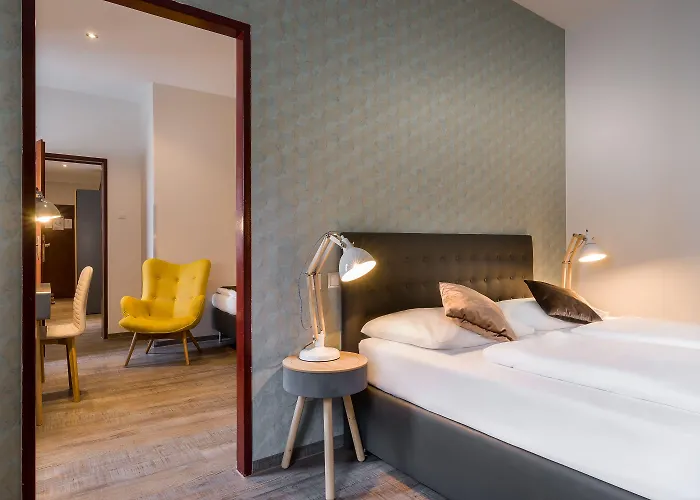 Hotel Garner By Ihg 3*