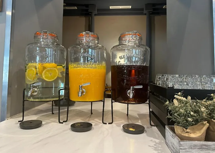 Hotel Garner By Ihg 3*