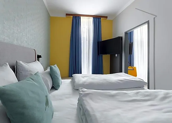 Garner By Ihg فندق فيينا